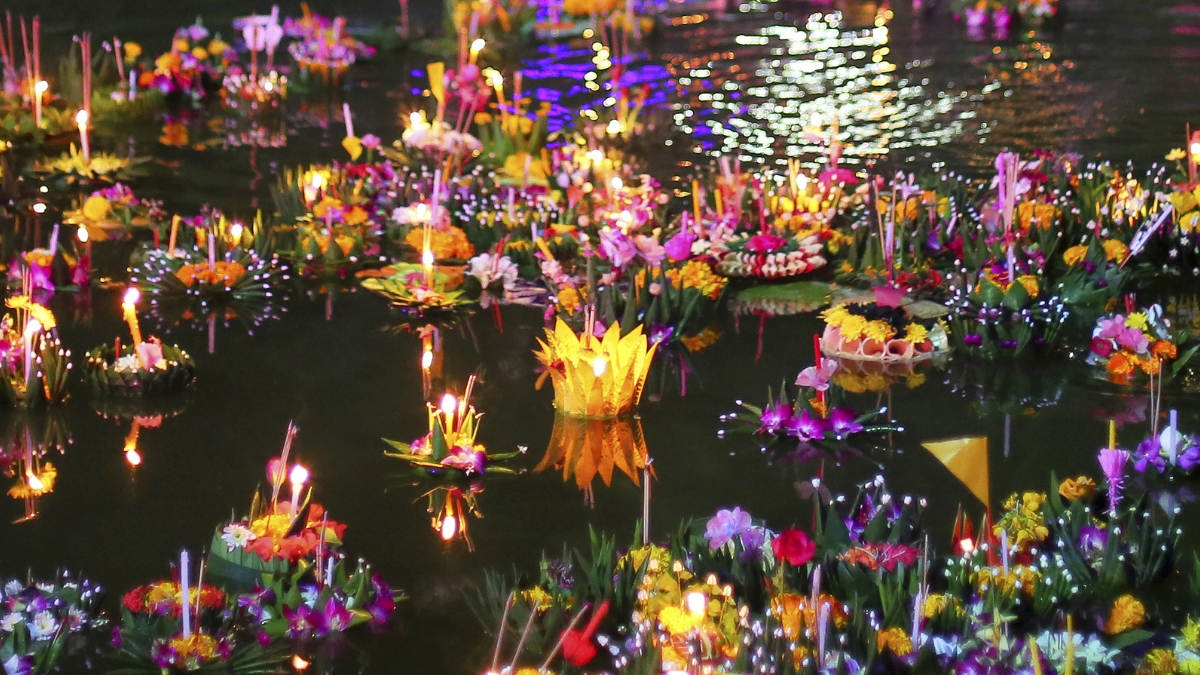 Join our Loy Krathong celebration with a special Mookata feast, Thai flavors, live shows, and moonlit moments for THB 599 net on 5 November 2025.